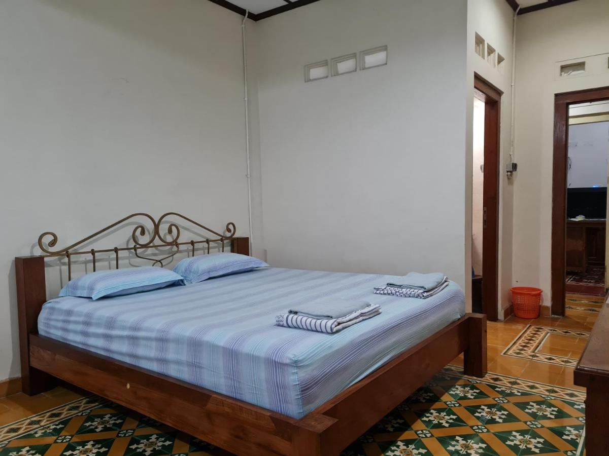 Omah Pitoe Yogya Homestay Jogjakarta Buitenkant foto
