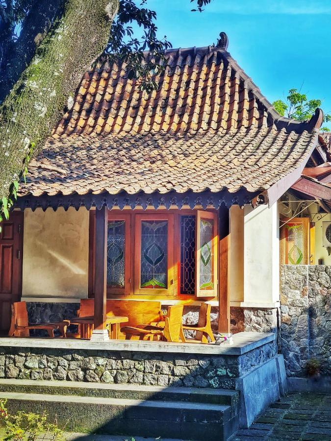 Omah Pitoe Yogya Homestay Jogjakarta Buitenkant foto