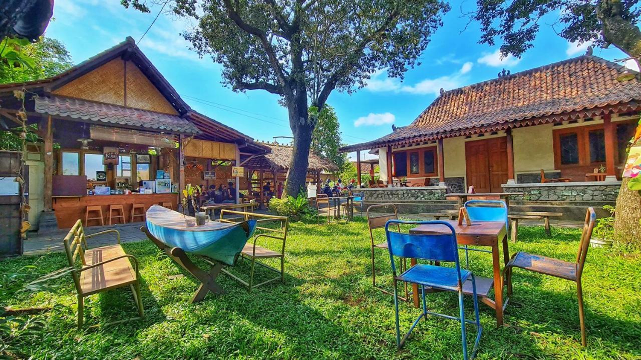 Omah Pitoe Yogya Homestay Jogjakarta Buitenkant foto