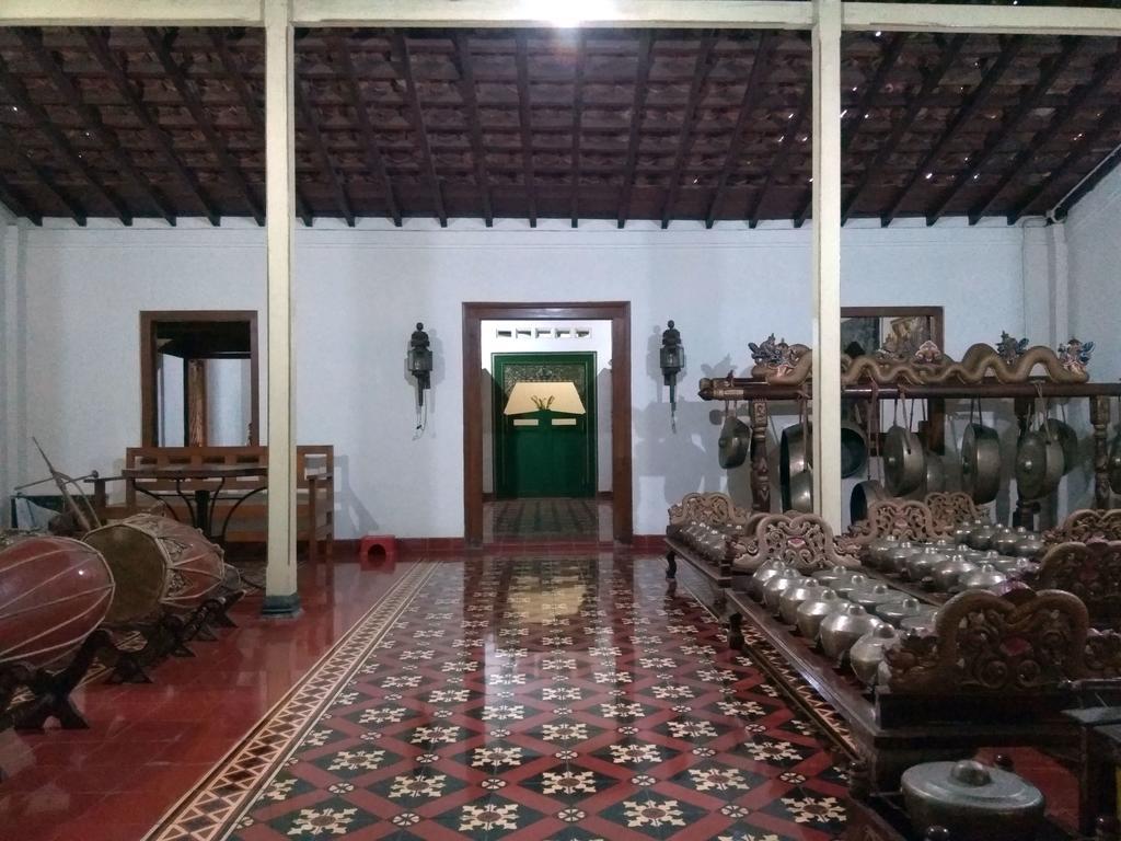 Omah Pitoe Yogya Homestay Jogjakarta Buitenkant foto