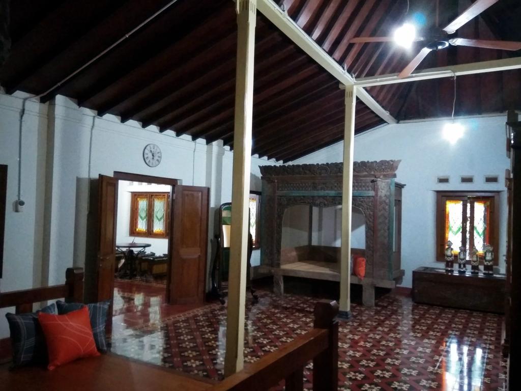 Omah Pitoe Yogya Homestay Jogjakarta Buitenkant foto